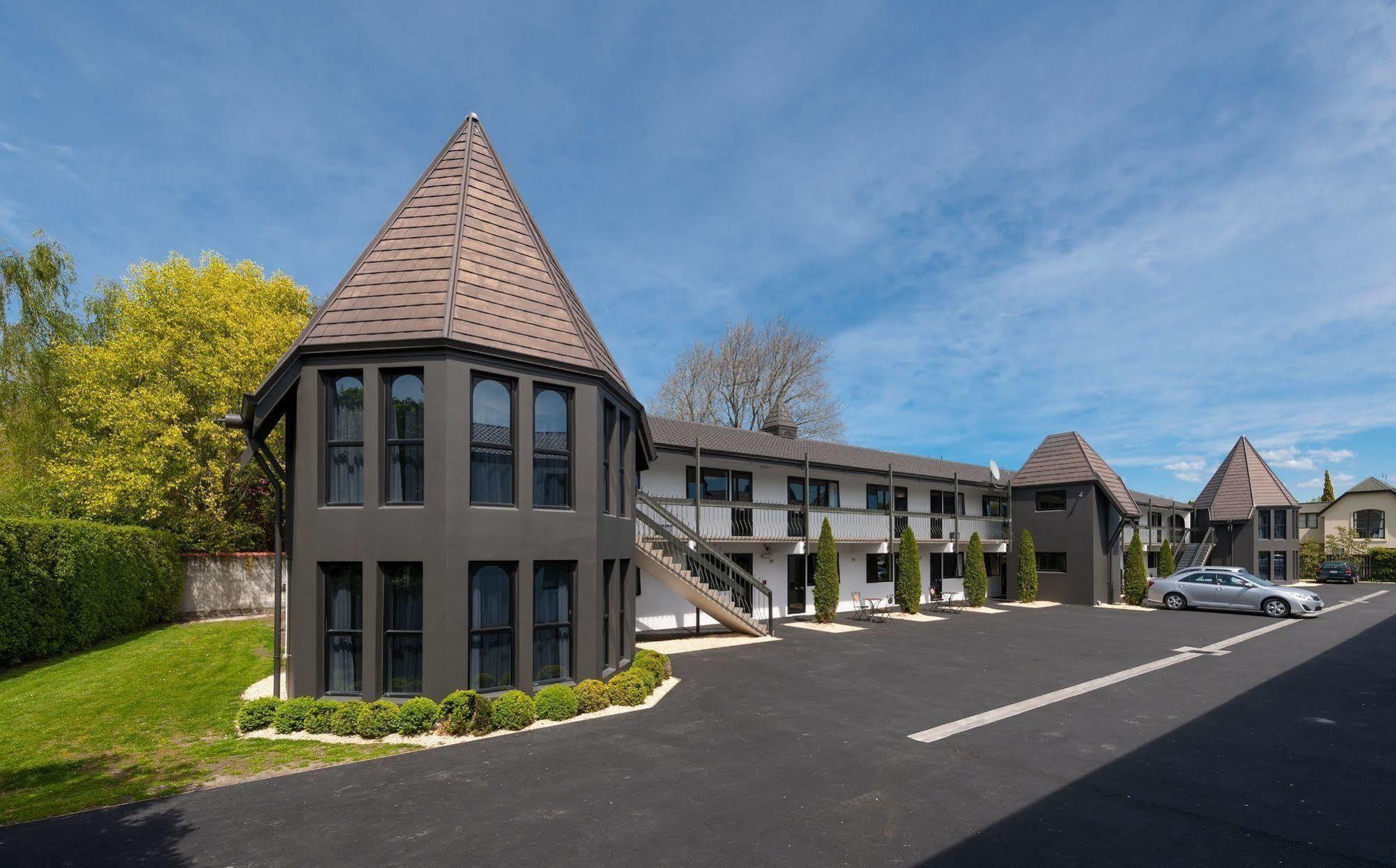 The Towers On The Park Christchurch Exterior foto